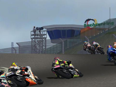 MotoGP4's background