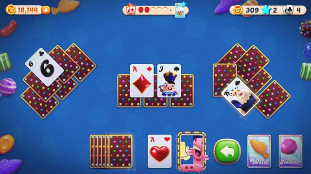 Candy Crush Solitare's background